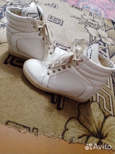 Полуботинки женские