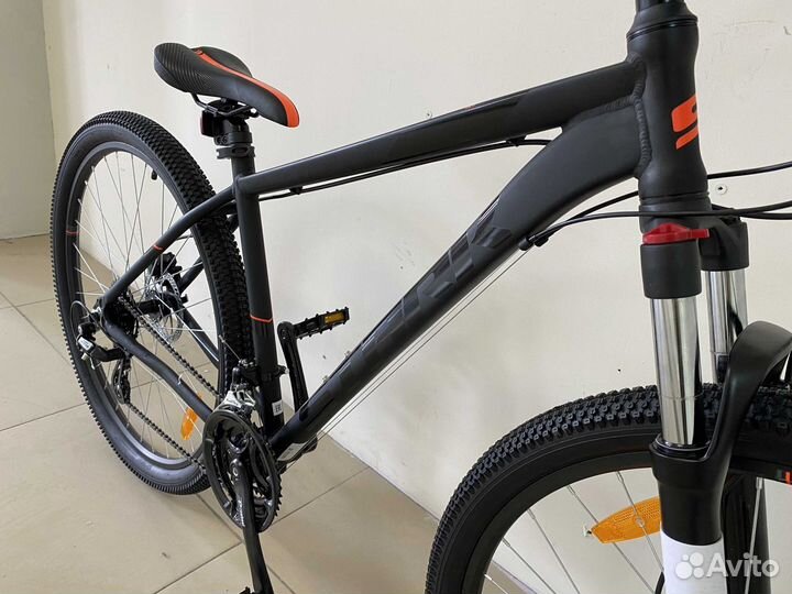 Велосипед горный Stark Hunter 29.3 HD гидравлика