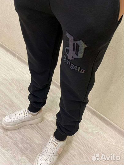 Спортивный костюм женский новый