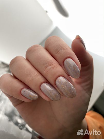 Наращивание ногтей