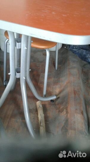 Столы стулья