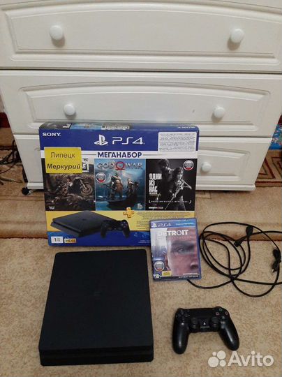Sony PS4 slim 1tb