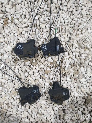 Замок двери Тойота Матрикс