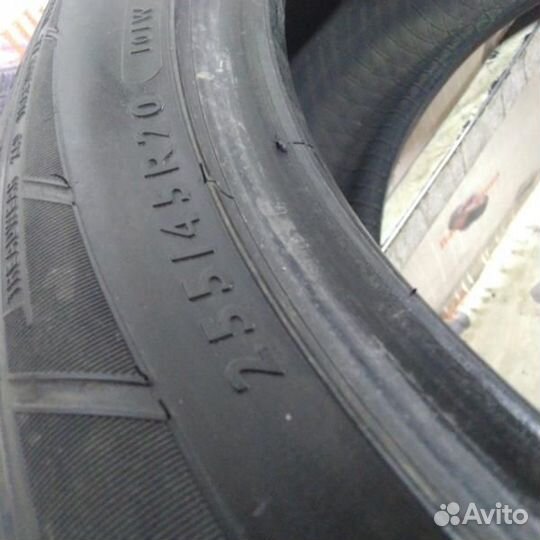 Dunlop SP Sport Maxx GT 255/45 R20