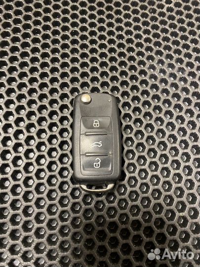 Чип ключ иммобилайзер шкода