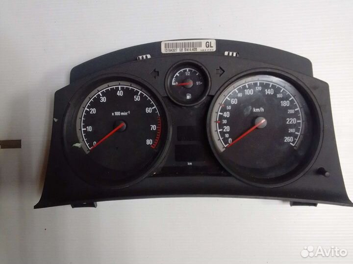 Панель приборов Opel Astra H