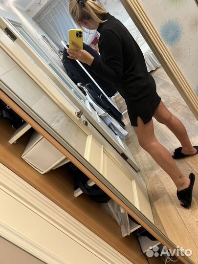 Черное платье мини