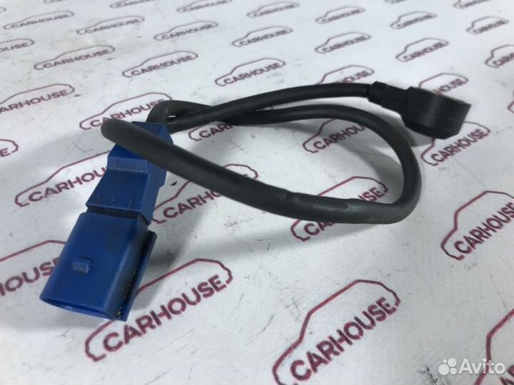 Датчик детонации Volkswagen Passat B5 1.8T AWM