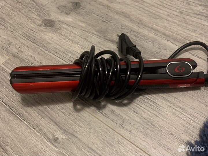 Выпрямитель для волос