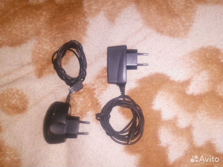 Предлагаю оригинальные зарядные устройства
