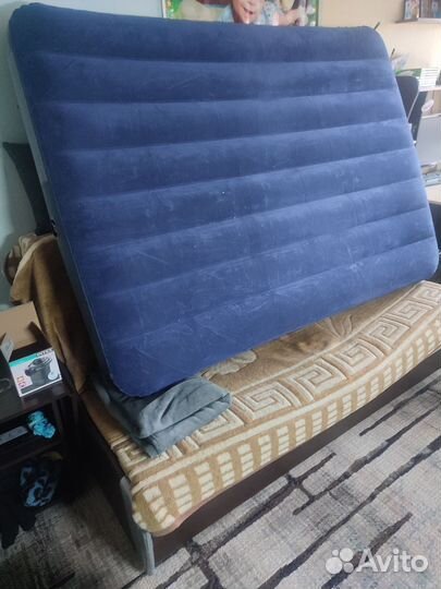 Матрац надувной для сна и отдыха