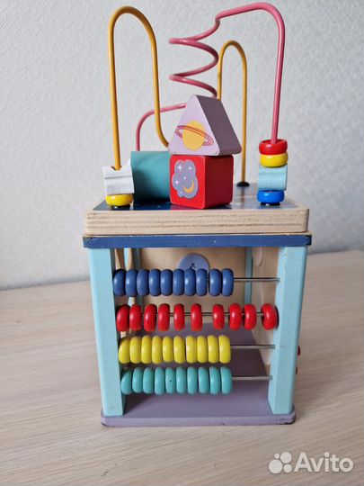 Развивающие игрушки