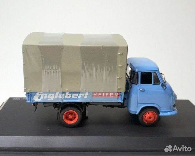 Hanomag Kurier бортовой с тентом Schuco Б.2780