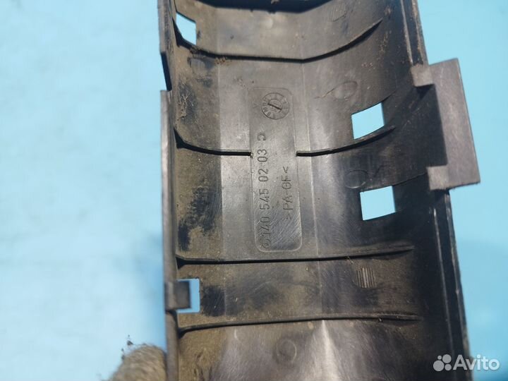 Крышка Mercedes W140