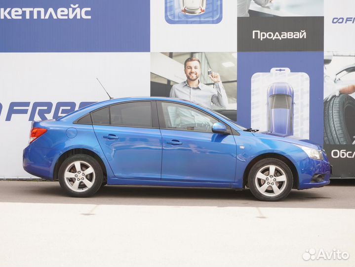 Chevrolet Cruze 1.6 AT, 2011, 138 265 км