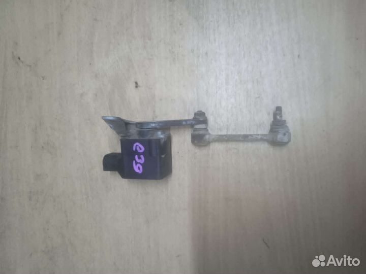 Датчик положения кузова BMW 5 E39 m47 бмв 5 е39