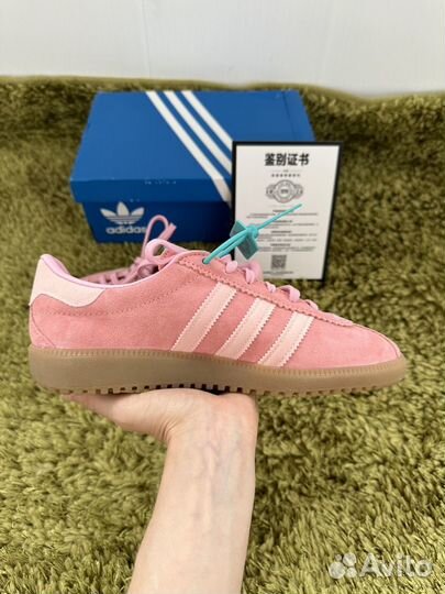 Кроссовки Adidas Bermuda Glow Pink GY7386