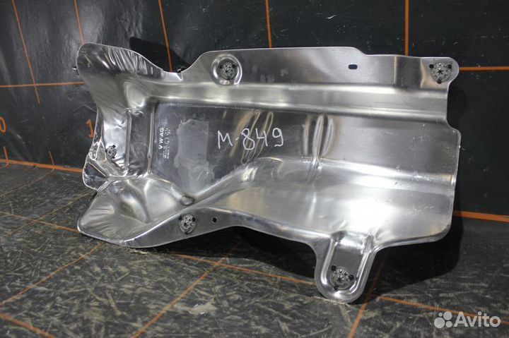 Экран теплозащитный - Skoda Rapid