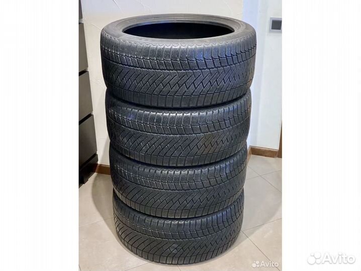 Continental ContiVikingContact 6 255/40 R19 100T