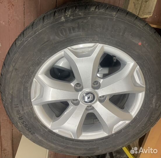 R16 Continental ContiCrossContact LX2 215/65, PCD 5x114.3 DIA 66.1