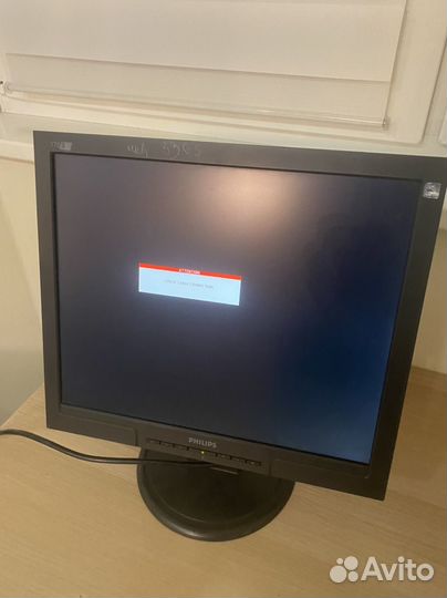 Монитор Philips