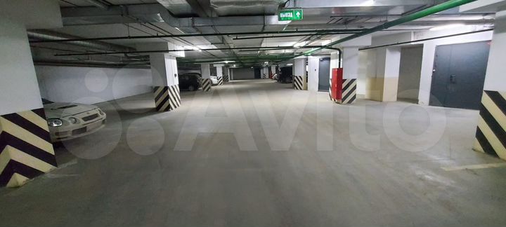 Машиноместо