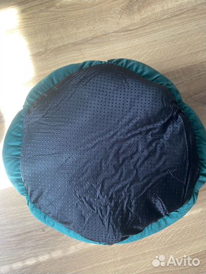 Лежанка для кошки