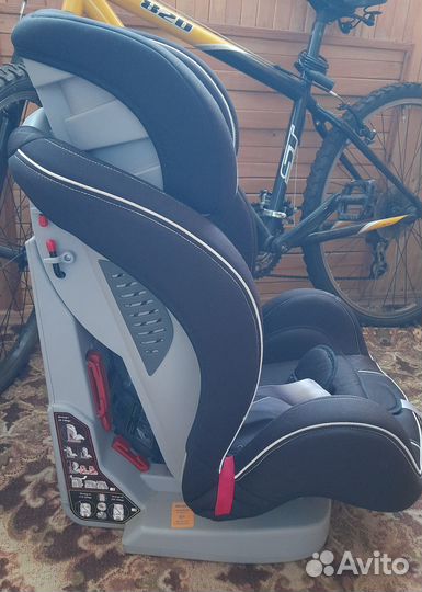 Автомобильное кресло от 9 до 36 кг Baby Care