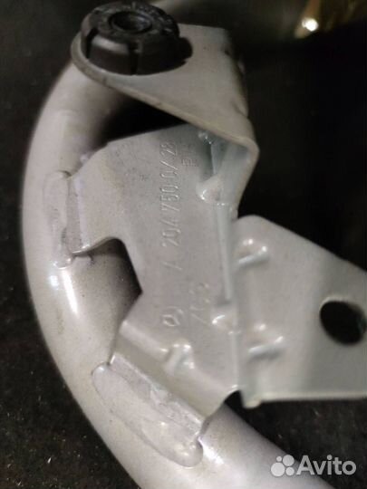 Петля крышки багажника Mercedes-Benz C-Класс