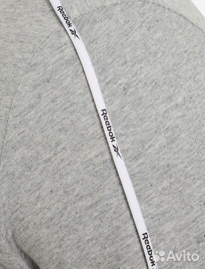 Футболка Reebok