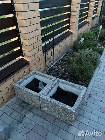 Продам вазоны из бетона и каменной крошки
