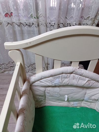 Кроватка детская