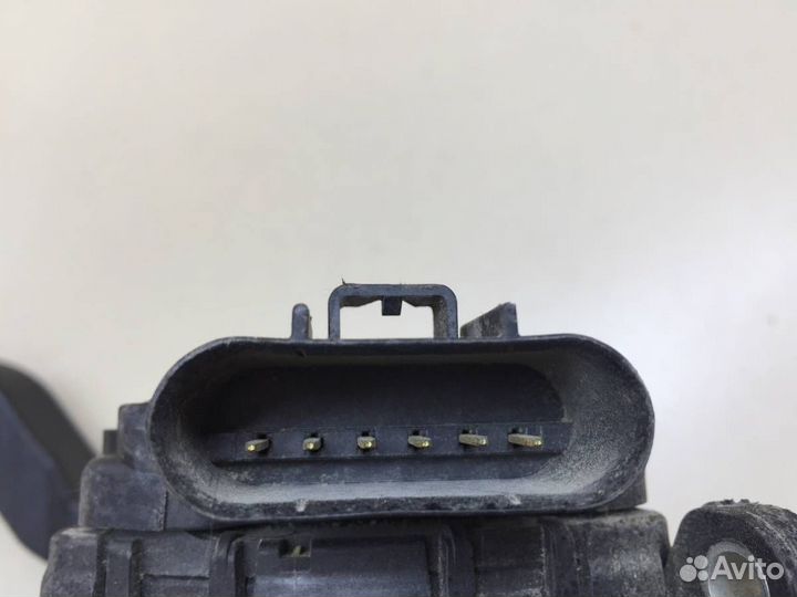 Педаль газа Ford Fiesta MK5 2002-2008