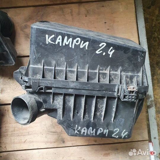 Корпус воздушного фильтра Toyota Camry V40 3.5