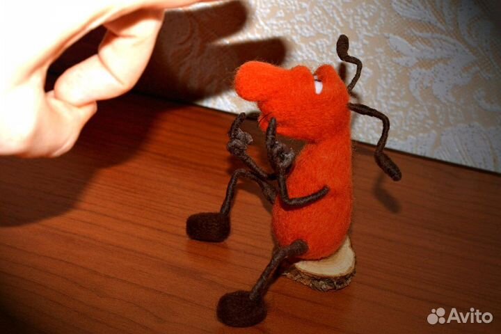 Валяная игрушка