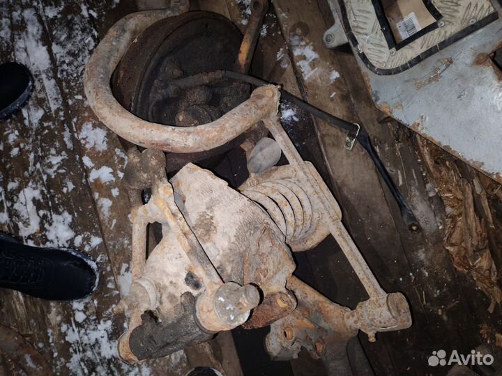 Передняя шкворневая подвеска в сборе на газ 31029