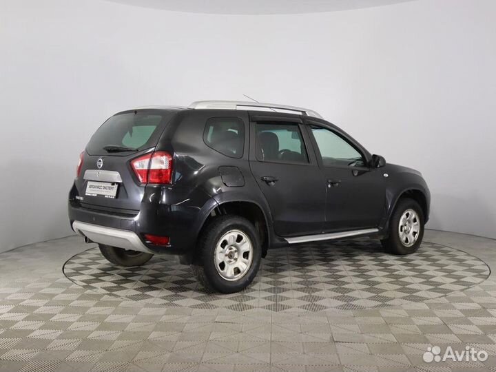 Nissan Terrano 2.0 AT, 2015, 152 498 км