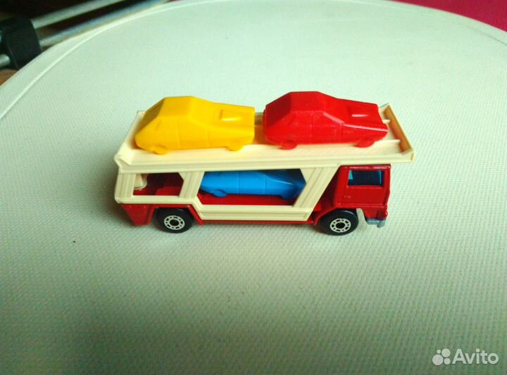Модель Matchbox No.11C Car Transporter