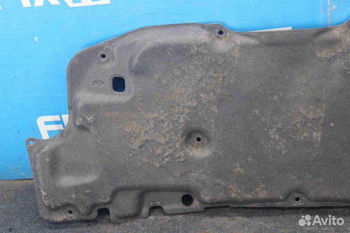 Обшивка капота Honda Stream (Хонда Стрим) RN 74141