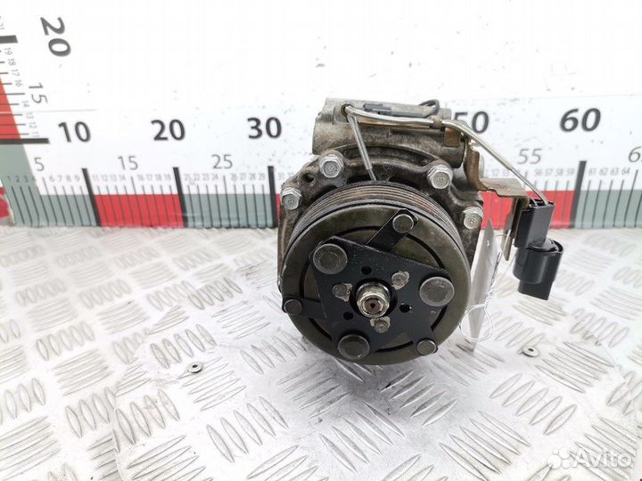 Компрессор кондиционера для Mitsubishi Carisma