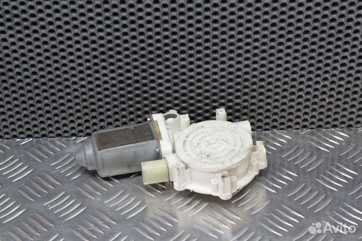 Моторчик стеклоподъемника BMW E39 / E52