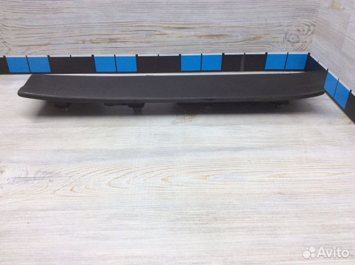 Накладка порога (внутренняя) передняя правая