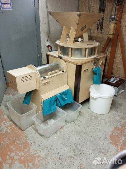 Мельницы жерновые для муки и урбеча