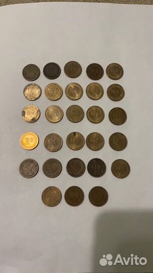 Монеты Тайвань 1 доллар разных годов выпуска