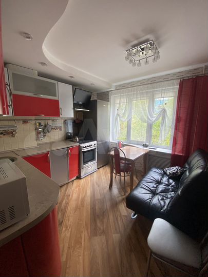 2-к. квартира, 48 м², 2/5 эт.