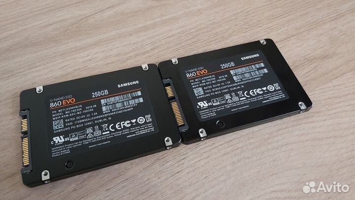 Samsung SSD 860 EVO 250 Gb