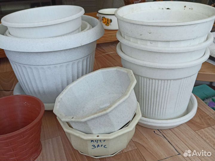 Горшки для цветов