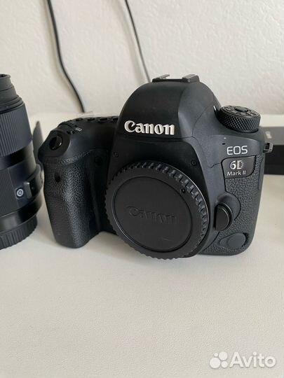 Фотоаппарат Canon EOS 6D Mark II