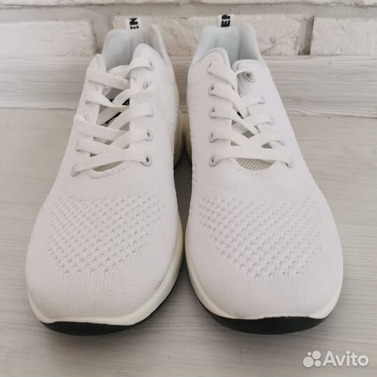 Кроссовки fashion