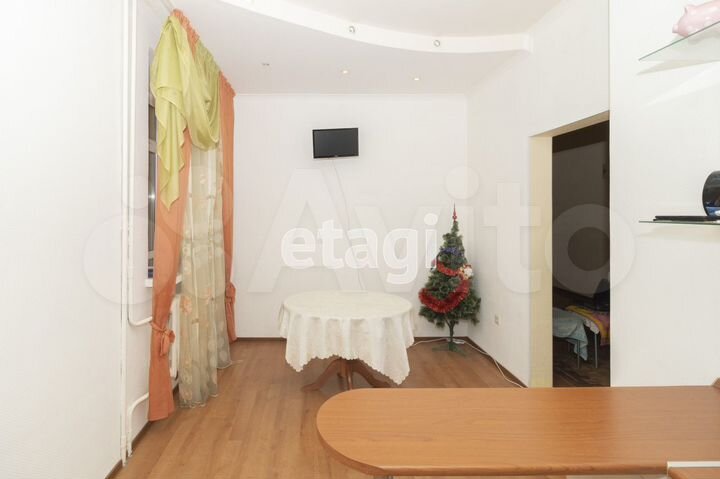 2-к. квартира, 73,7 м², 4/9 эт.